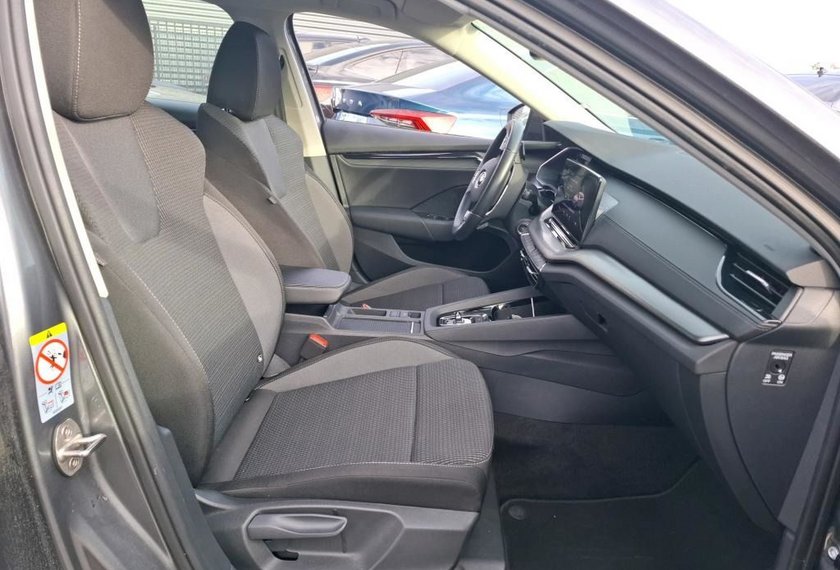 Skoda Octavia Octavia Combi Ambition 1.0TSI e-TEC DSG Kamera