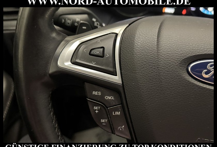 Ford S-Max S-Max 2.0 EcoBlue Titanium *LED*AHK*KAM*190PS*