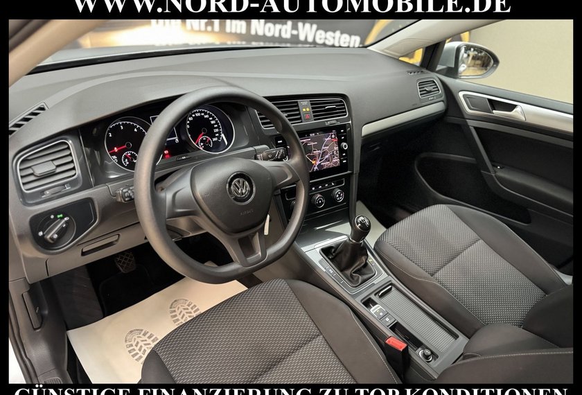 Volkswagen Golf Golf Variant Trendline 1.6 TDI Navi*Klima*SHZ*