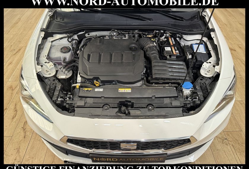 Seat Leon Leon SP Style 2.0 TDI DSG Voll.LED/ACC/Navi/PDC