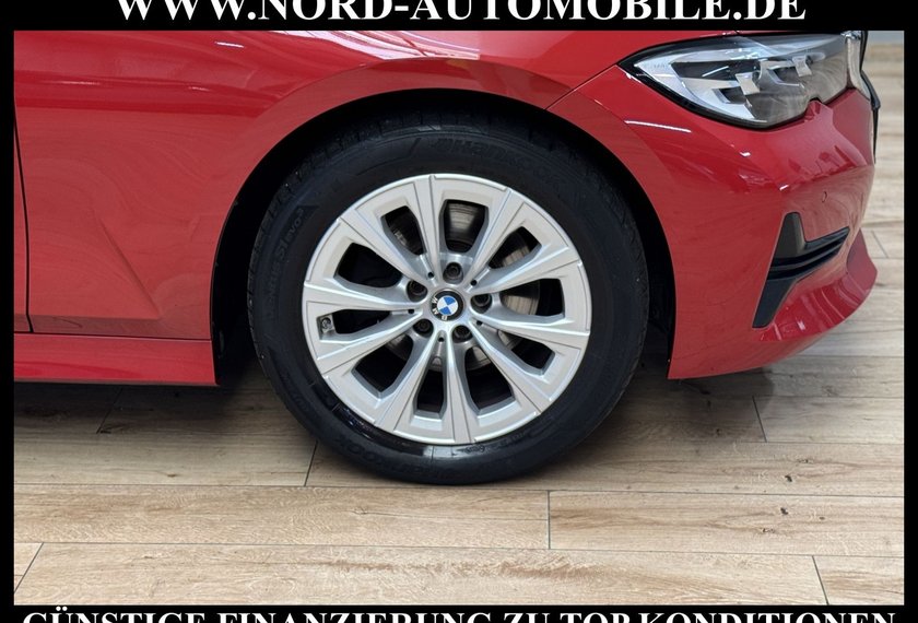 BMW 320 320 d Touring Advantage *AHK*PANO*HUD*LIVECP*LED