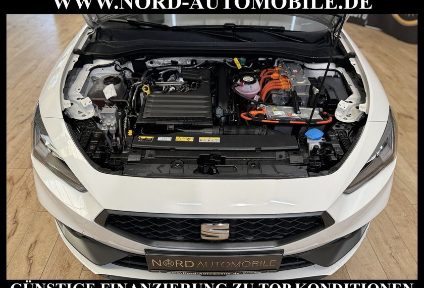 Seat Leon Leon FR-Line 1.4 TSI e-HYBRID DSG Kamera/Virt.Co