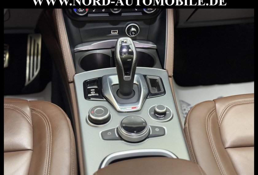 Alfa Romeo Stelvio Stelvio 2.2 JTDM Q4 SUPER *AHK*ACC*20Z*UPE:70