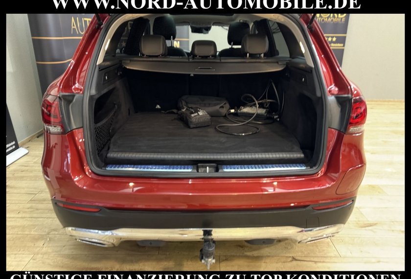 Mercedes-Benz GLC 300 GLC 300 e 4M Exclusive *LED*AHK*Pano*HUD*Kamera*