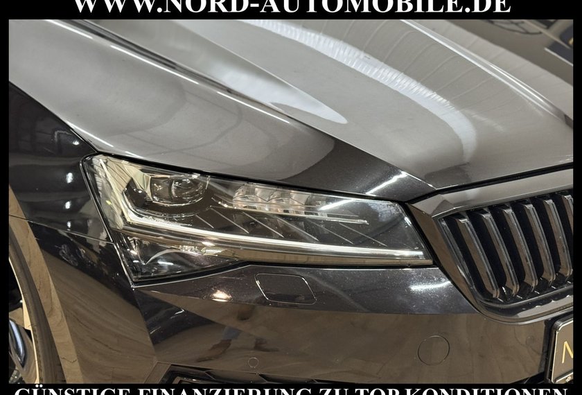 Skoda Superb Superb Combi Sportline 2.0 TDI DSG Navi/LED/19/