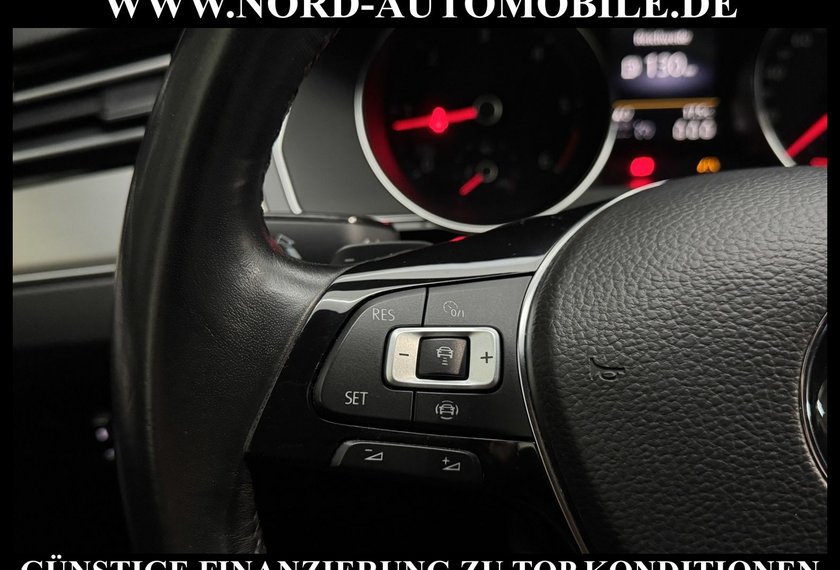 Volkswagen Passat Variant Passat Variant 2.0 TDI DSG R-Line*NAVI*AHK*Kamer