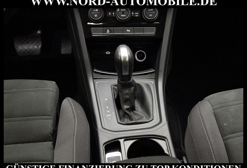 Volkswagen Touran Touran Comfortline 2.0 TDI DSG StHz/Navi/LED/16