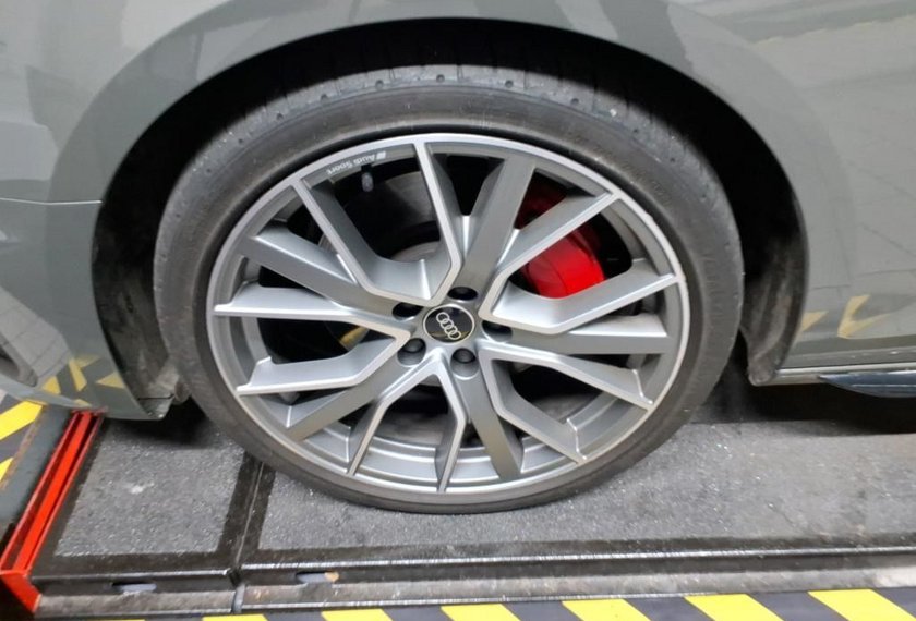 Audi A4 A4 Avant S-Line Edition QU. 45 TFSI S-Tronic B&amp;O