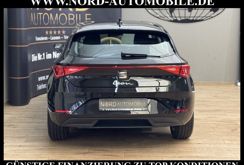 Seat Leon Leon Style 2.0 TDI DSG Navi/LED/APS