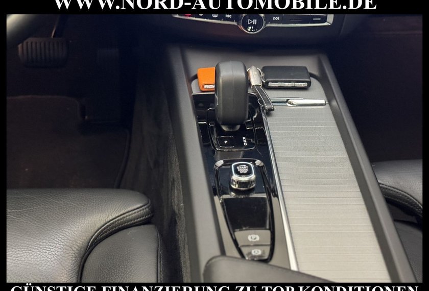 Volvo XC60 XC60 T8 AWD Recharge Plus Bright *AHK*ACC*PANO*