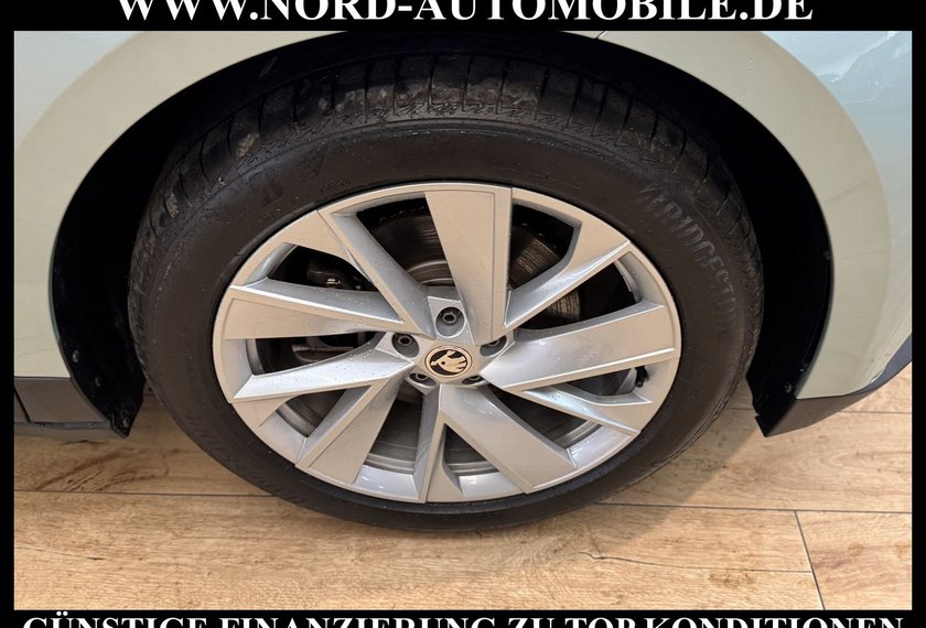 Skoda Enyaq Enyaq iV 60 Loft Kamera/Teilleder/Navi/LED/20