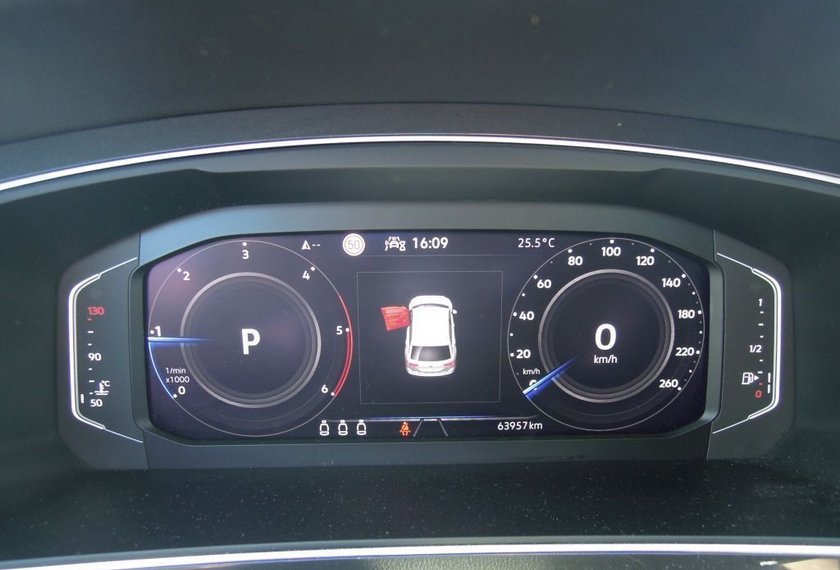 Volkswagen Tiguan Tiguan 2.0 TDI Elegance DSG Dig.Cockpit/Kamera/