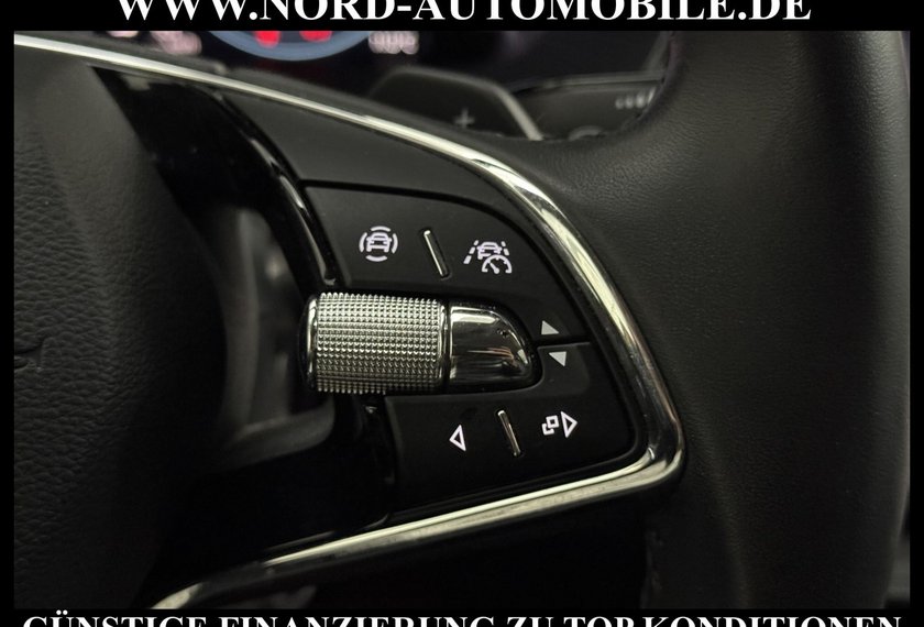 Skoda Octavia Octavia Combi 2.0 TDI DSG Style LEDER*AHK*MATRIX