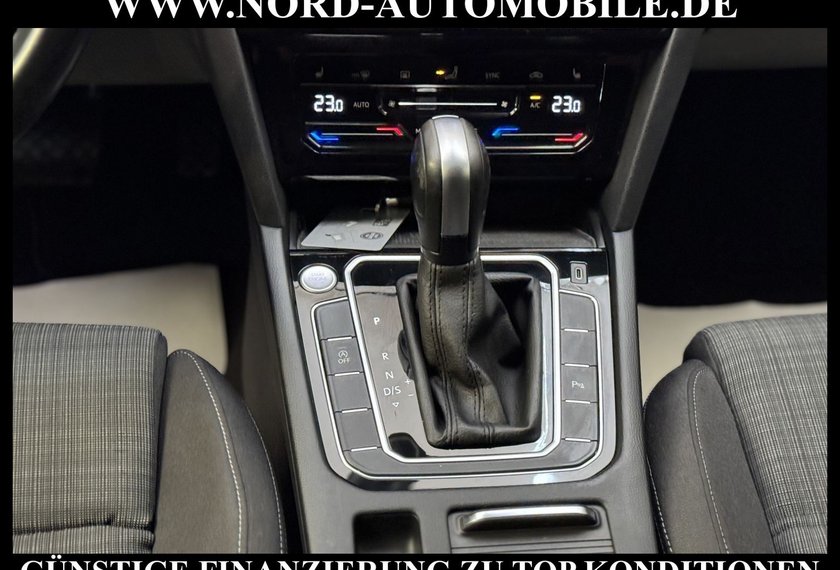 Volkswagen Passat Variant Passat Variant R-line 2.0 TDI DSG Dig.Cockpit