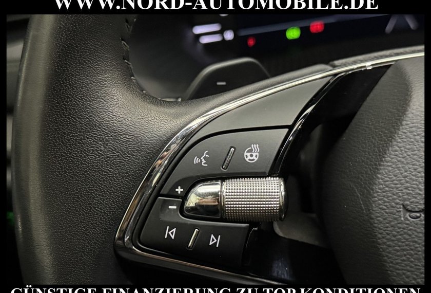 Skoda Octavia Octavia Combi Ambition 2.0 TDI DSG Virt.Cockpit