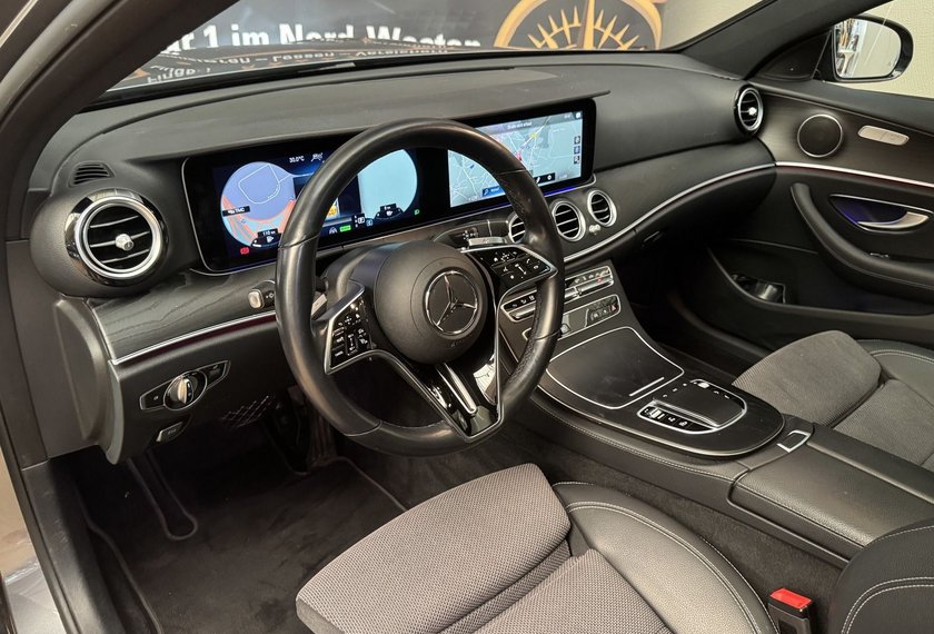 Mercedes-Benz E 300 E 300 e T Avantgarde *Distro+*AHK*Night*Panorama