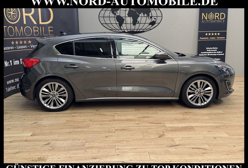 Ford Focus Focus Lim VIGNALE 1.5 EB *AHK*PANO*SCHÖN VOLL*