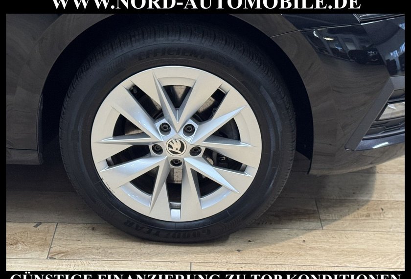 Skoda Octavia Octavia iV Combi Style 1.4 TSI DSG Navi/LED/Spur