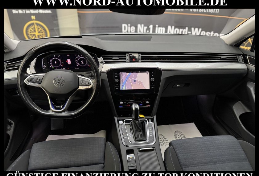 Volkswagen Passat Variant Passat Variant GTE 1.4 TSI eHybrid DSG HeadUp/17