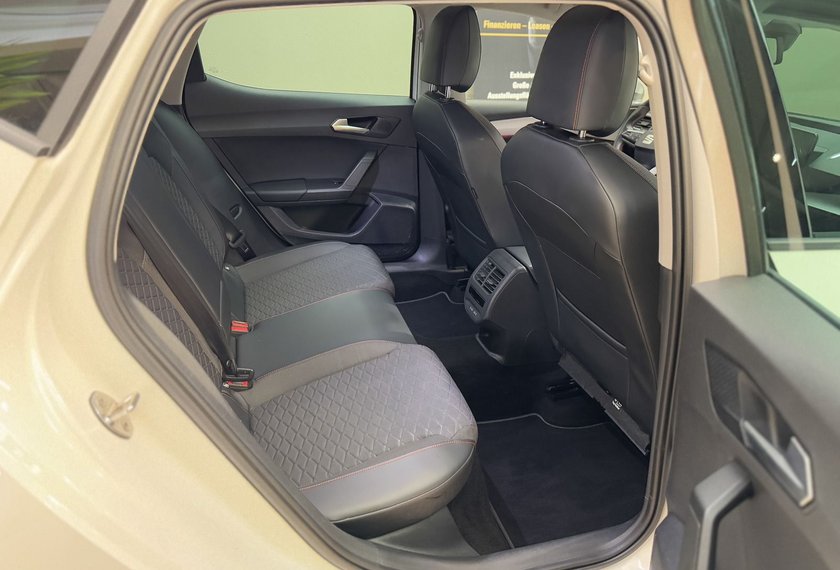 Seat Leon Leon FR e-HYBRID DSG Navi*LED*PDC*17''*