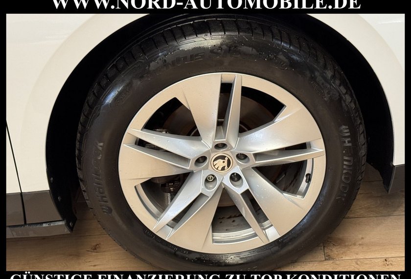 Skoda Enyaq Enyaq iV 60 Suite Leder/Pano/AHK/HeadUp/Kamera