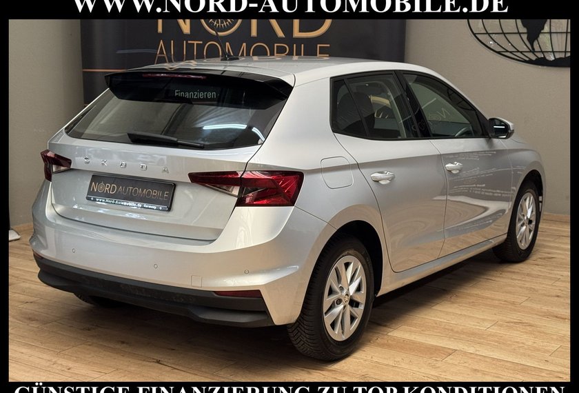 Skoda Fabia Fabia Ambition 1.0 TSI LED/Spurhalte/Klima/15