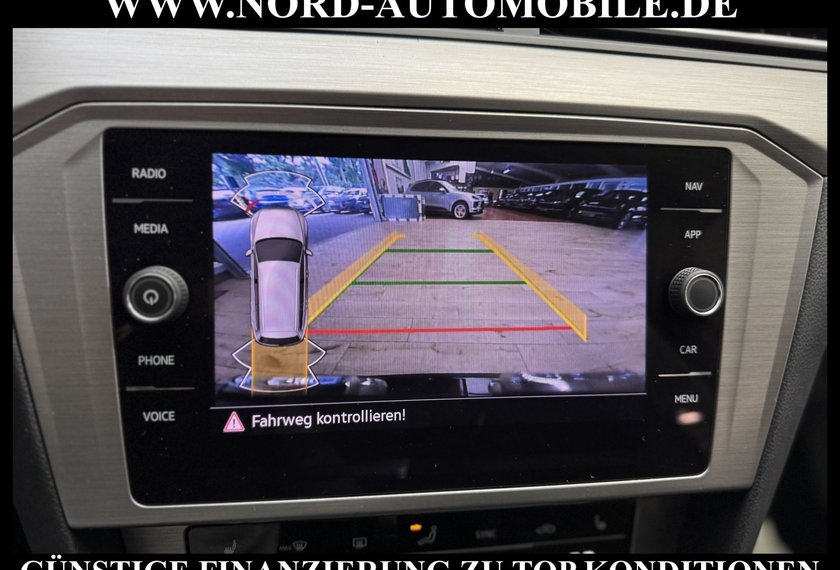 Volkswagen Passat Variant Passat Variant 2.0 TDI DSG AHK/Kamera/Navi/LED C