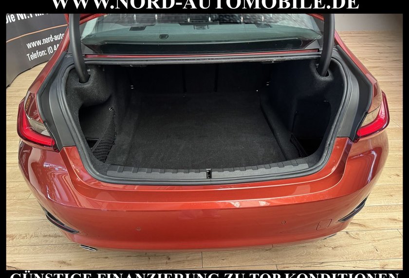 BMW 318 318 d Limousine Advantage *LED*Navi*LiveCP*Spur*