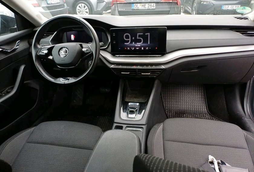 Skoda Octavia Octavia Combi Ambition 2.0 TDI DSG Kamera/AHK/