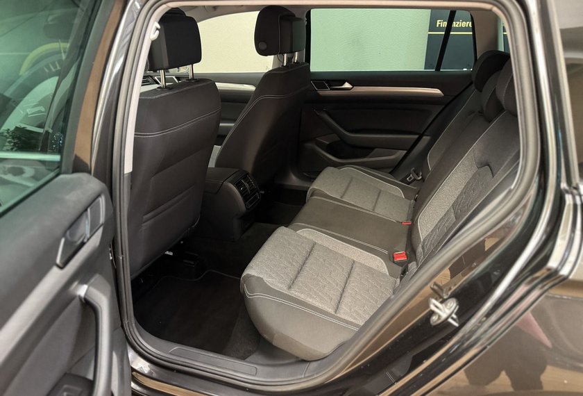 Volkswagen Passat Variant Passat Variant 2.0 TDI Business DSG Kamera/Matri