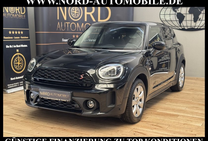 MINI Cooper Countryman Cooper Countryman S ALL4 Essential Trim *LED*NAV