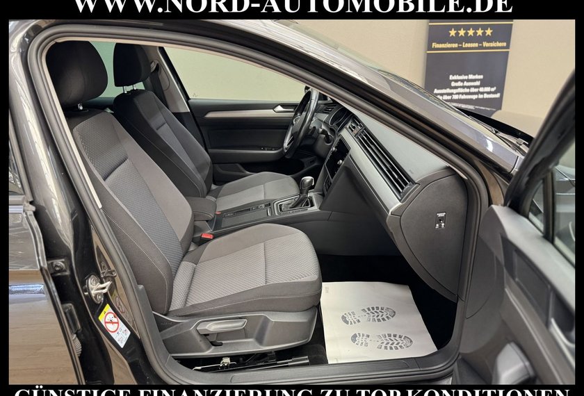 Volkswagen Passat Variant Passat Variant 2.0 TDI DSG AHK/Kamera/Navi/LED