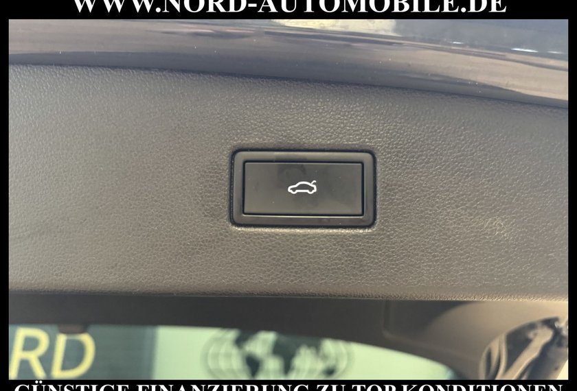 Volkswagen Tiguan Tiguan Elegance 4MOT 2.0 TDI DSG AHK/Kamera/StHZ