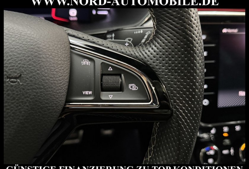 Skoda Superb Superb Combi 2.0 TSI DSG SportLine AHK/Pano/19/