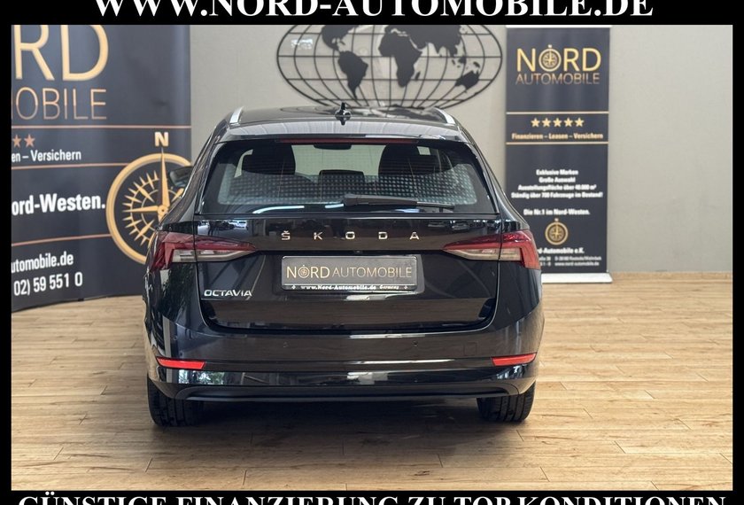 Skoda Octavia Octavia Combi Style 2.0 TDI DSG AHK/Kamera/Navi/