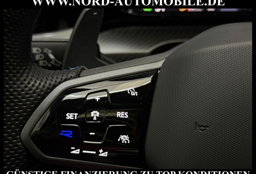 Volkswagen Golf Golf R 20 Years 4MOT 2.0 TSI DSG Leder/Pano/19
