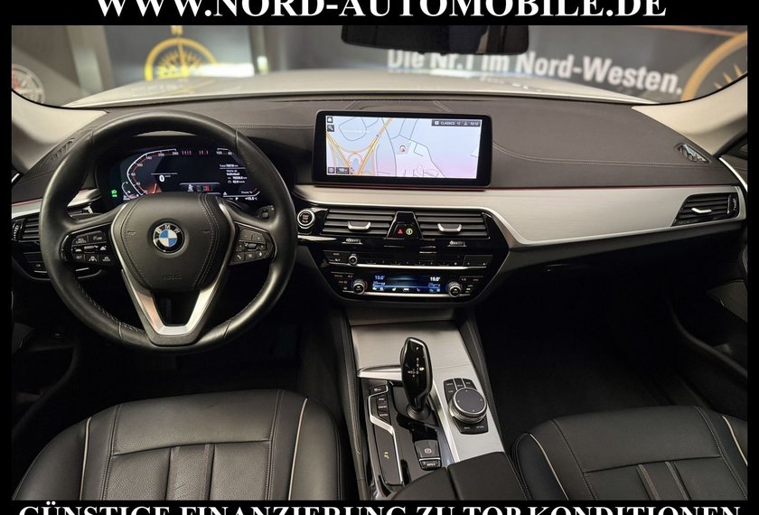 BMW 530 530 d xDrive touring LUXURY LINE *LEDER*UPE82