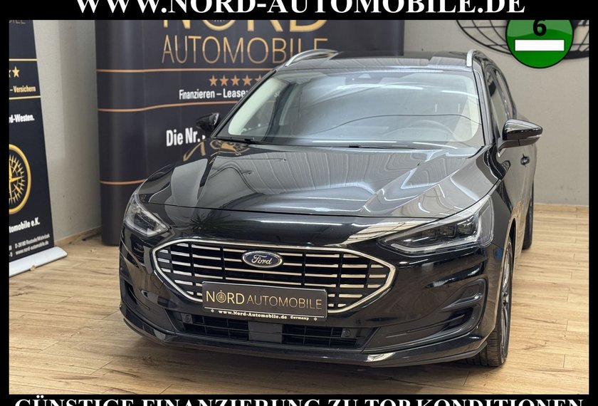 Ford Focus Focus Turnier 1.0 EcoBoost TITANIUM X*AHK*MATRIX