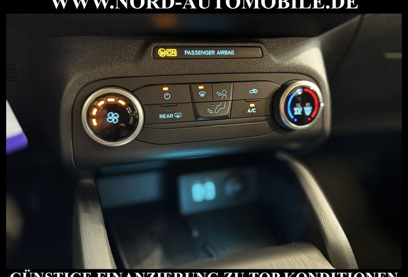 Ford Focus Focus Turnier 2.0 EcoBlue *LED*AHK*KAM*MEGA-KM*