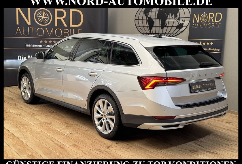 Skoda Octavia Octavia Combi 2.0 TDI Scout 4x4 AHK*DSG*HeadUp