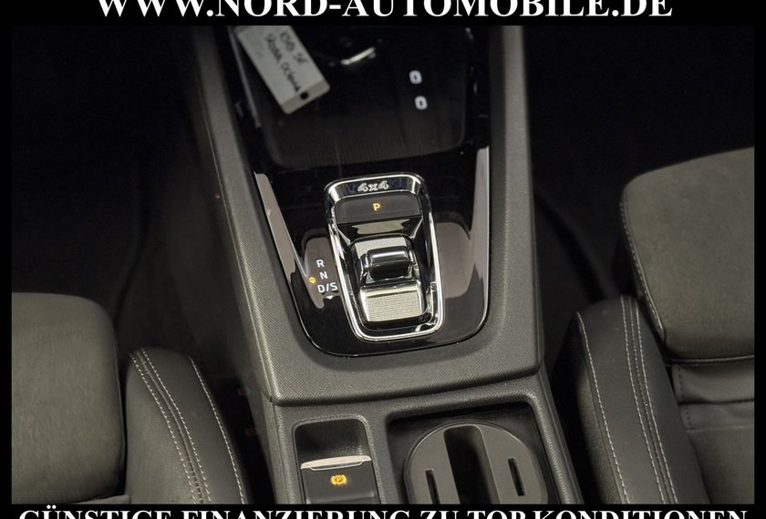 Skoda Octavia Octavia Scout Combi 2.0 TDI DSG Pano/AHK/StHz/18