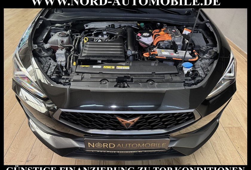 Cupra Leon Leon SP VZ 1.4TSI e-HYBRID DSG Kamera/AHK/Navi/