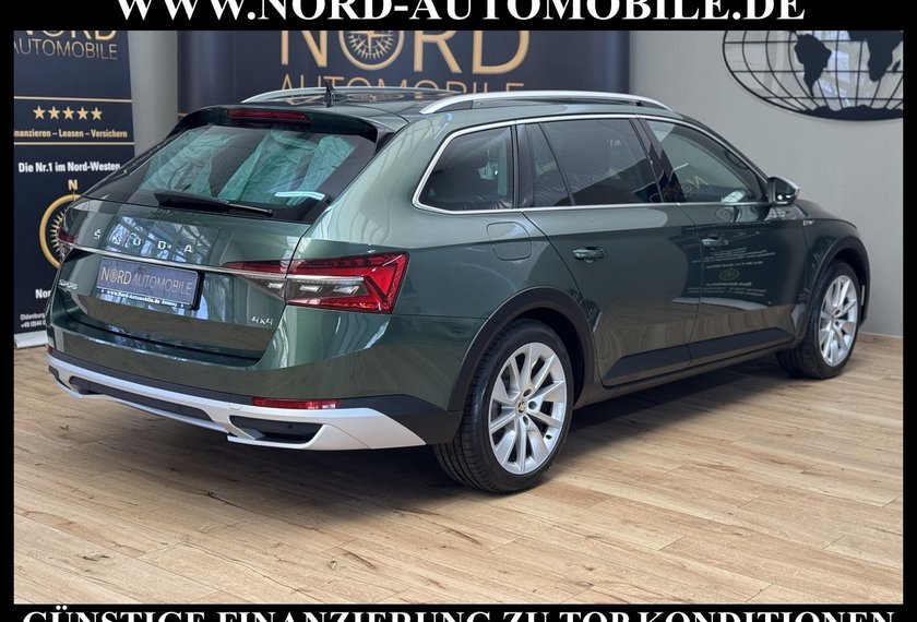 Skoda Superb Superb Combi 2.0 TDI 4x4 DSG Scout AHK/LED/Navi/