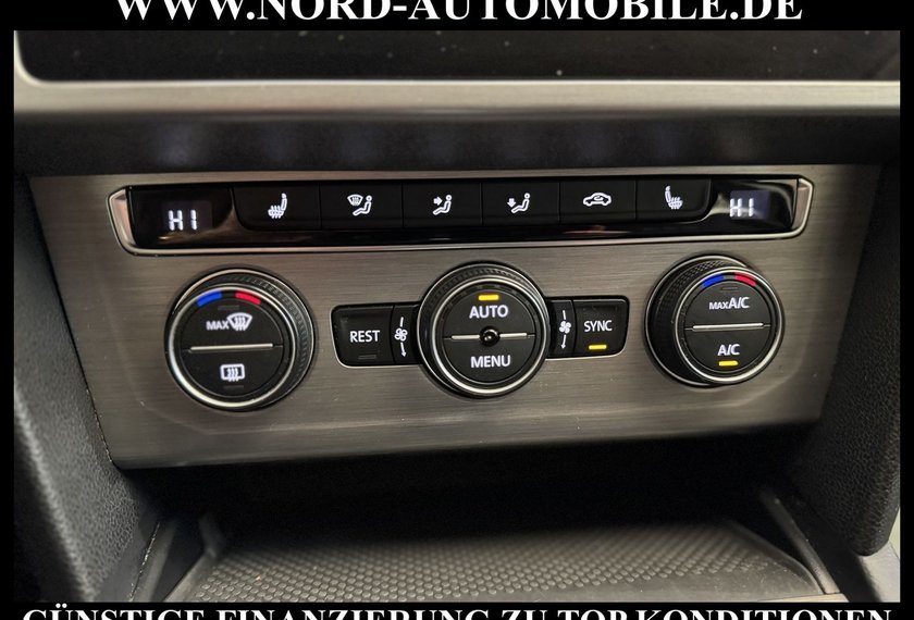 Volkswagen Passat Variant Passat Variant 1.6 TDI DSG Navi/LED/ACC