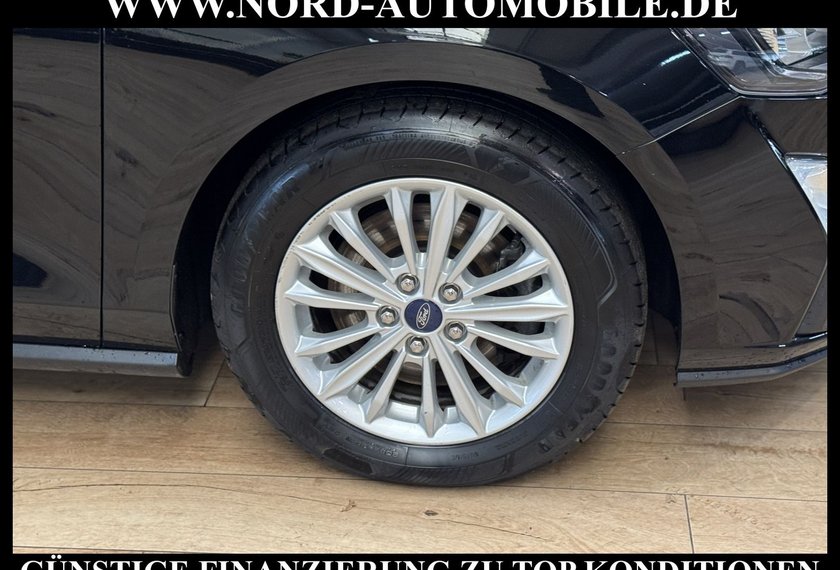Ford Focus Focus Turnier 1.5 EcoBlue Titanium *LED*AHK*ACC*