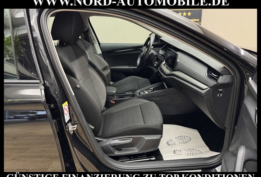 Skoda Octavia Octavia iV Combi Style 1.4 TSI DSG Navi/LED/Spur