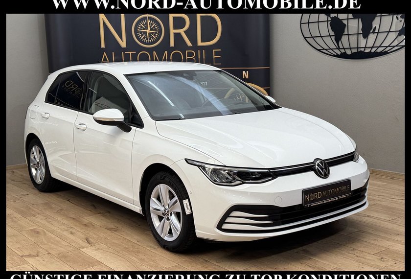 Volkswagen Golf Golf VIII Lim.1.5 eTSI DSG Head-Up/Side&amp;Lane/Nav