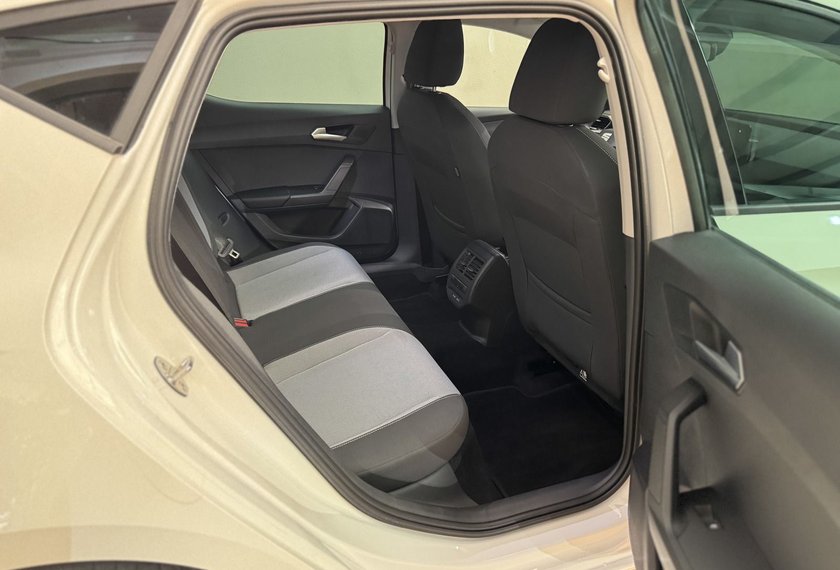 Seat Leon Leon Style 1.0 eTSI DSG Kamera/Navi/LED/