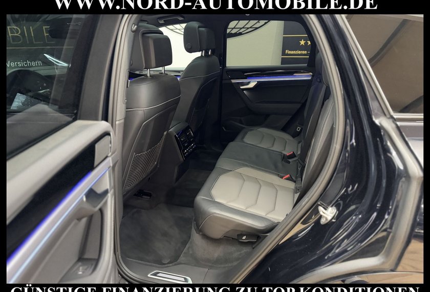 Volkswagen Touareg Touareg 4MOT 3.0 TDI R-Line Black Style UPE 106