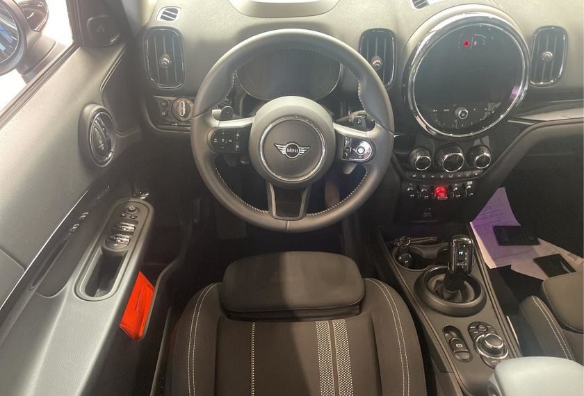 MINI Cooper Countryman Cooper Countryman S ALL4 Essential Trim *LED*NAV
